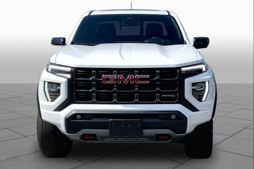 Summit White 2023 GMC Canyon AT4