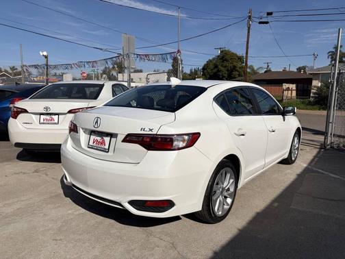 2016 Acura ILX 2.4L w/AcuraWatch Plus Pkg
