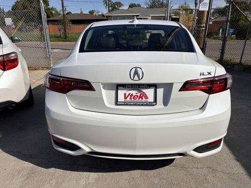 2016 Acura ILX 2.4L w/AcuraWatch Plus Pkg