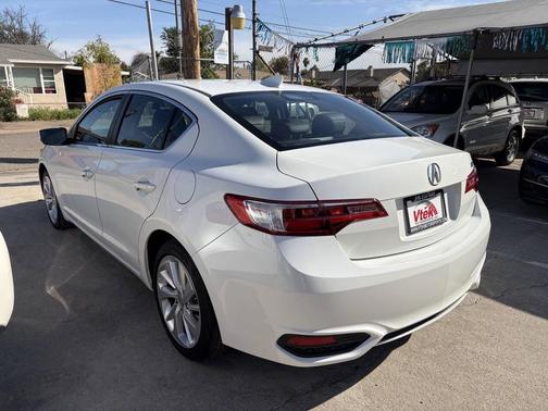 2016 Acura ILX 2.4L w/AcuraWatch Plus Pkg