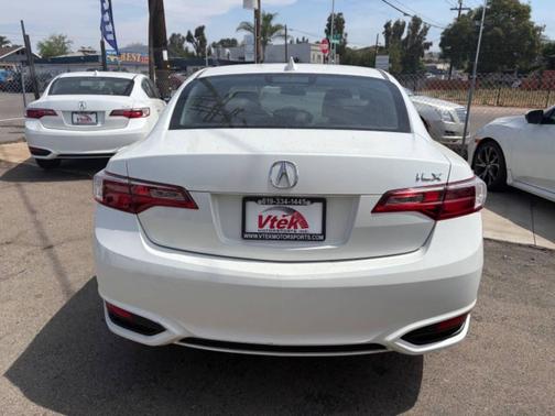 Bellanova White Pearl 2018 Acura ILX Base