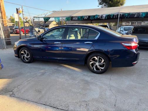 2017 Honda Accord LX 4dr Sedan CVT