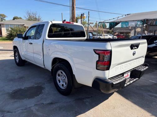 2024 Nissan Frontier S