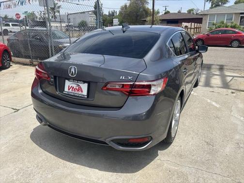 2018 Acura ILX AcuraWatch Plus Package
