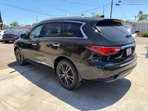 Black 2017 INFINITI QX60 Base