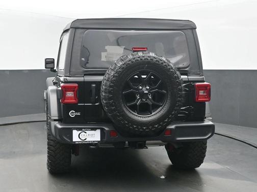 Black Clearcoat 2025 Jeep Wrangler Sport