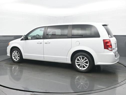 2020 Dodge Grand Caravan SE