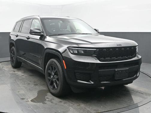 Diamond Black 2024 Jeep Grand Cherokee L Laredo