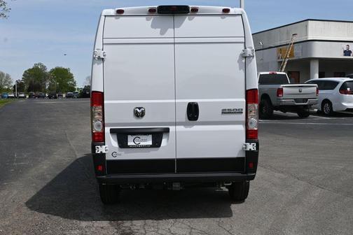 Bright White Clearcoat 2026 RAM ProMaster 2500 High Roof