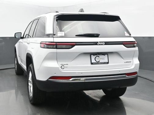 2025 Jeep Grand Cherokee Laredo X
