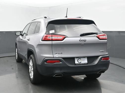 2018 Jeep Cherokee Latitude Plus