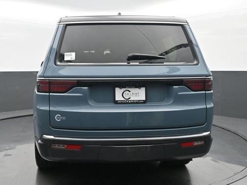 2022 Jeep Wagoneer Series II