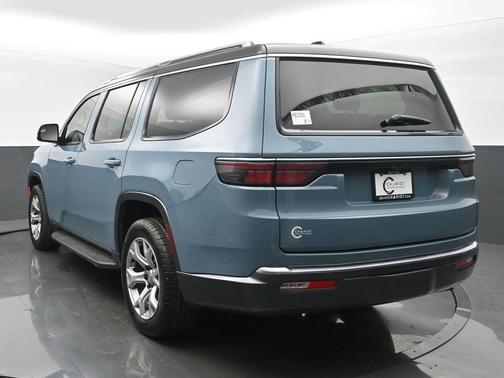 2022 Jeep Wagoneer Series II