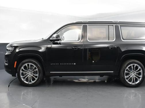 2023 Jeep Grand Wagoneer L Series II