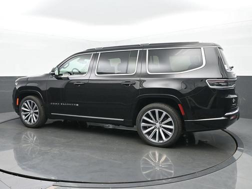 2022 Jeep Grand Wagoneer Series II