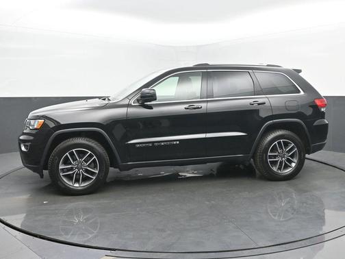 2019 Jeep Grand Cherokee Laredo E