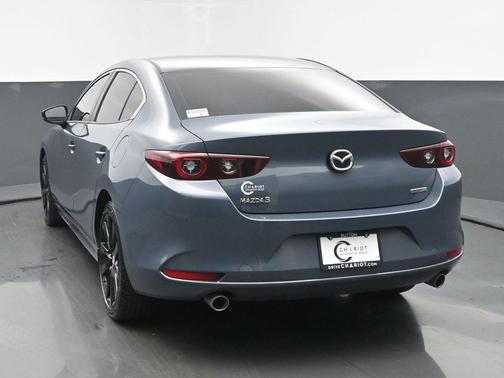 2023 Mazda Mazda3 2.5 S Carbon Edition