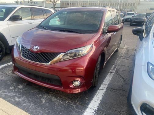 2015 Toyota Sienna SE