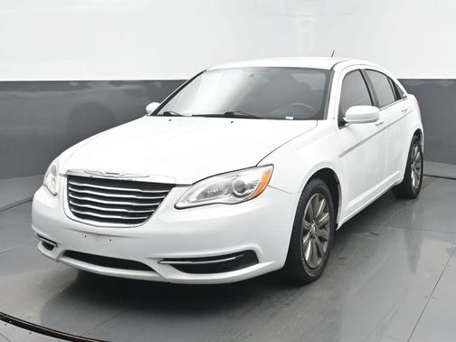 2014 Chrysler 200 Touring