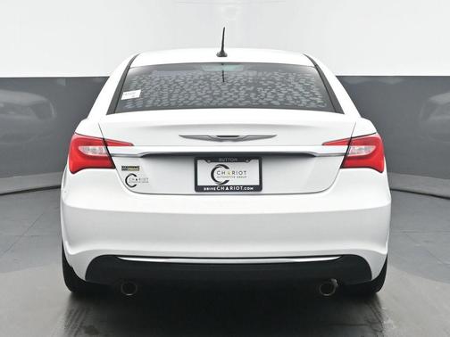 2014 Chrysler 200 Touring