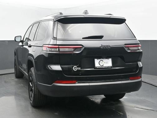 2024 Jeep Grand Cherokee L Laredo