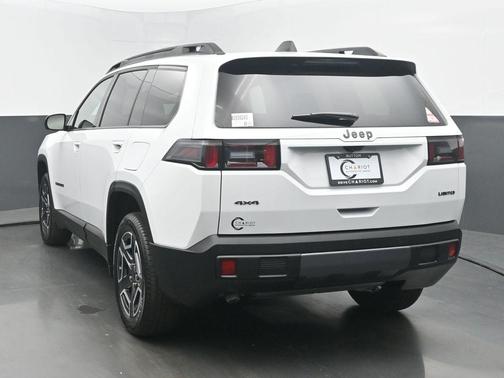 Bright White Clearcoat 2026 Jeep Cherokee LAREDO/LIMITED
