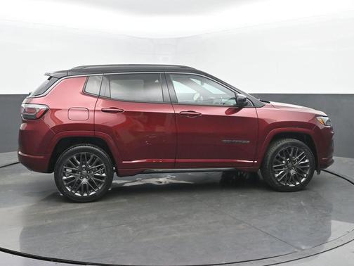 Velvet Red Pearlcoat 2022 Jeep Compass Altitude