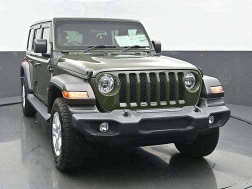 2021 Jeep Wrangler Unlimited Sport RHD