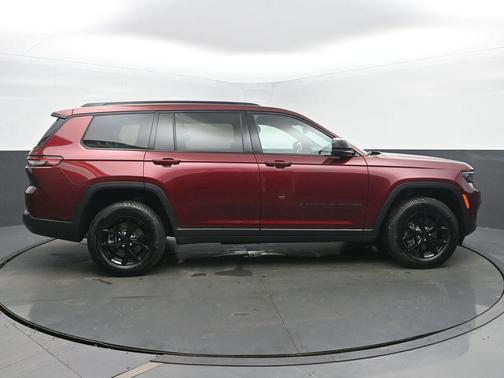 2024 Jeep Grand Cherokee L Laredo