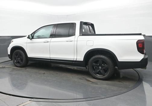 2021 Honda Ridgeline Black Edition
