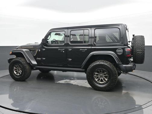 2025 Jeep Wrangler Rubicon 392