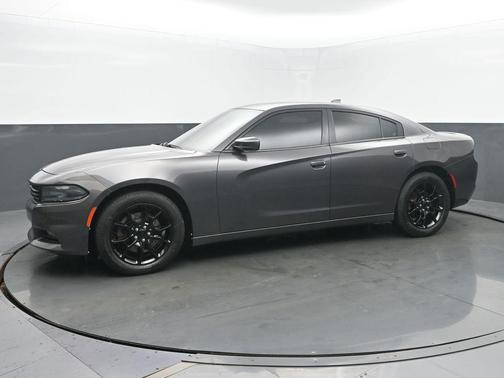 Granite Crystal Clearcoat Metallic 2017 Dodge Charger SXT