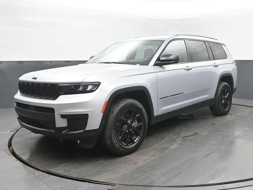 Silver Zynith 2024 Jeep Grand Cherokee L Laredo