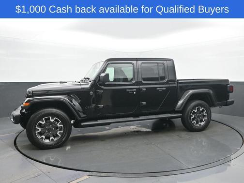 Black Clearcoat 2026 Jeep Gladiator Sport