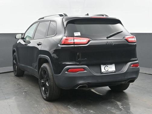 2017 Jeep Cherokee Altitude