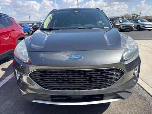 2020 Ford Escape Titanium