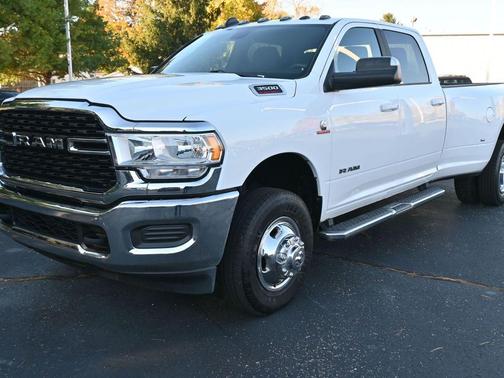 2022 RAM 3500 Big Horn