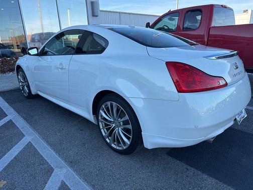 2013 INFINITI G37x Base