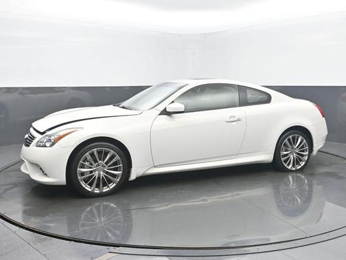 2013 INFINITI G37x Base