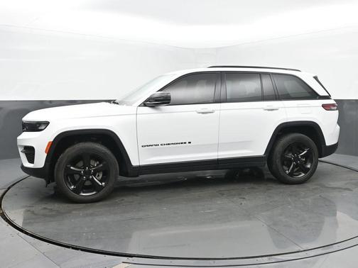 2023 Jeep Grand Cherokee Altitude