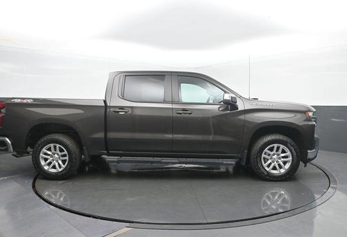 Oxford Brown Metallic 2021 Chevrolet Silverado 1500 LT