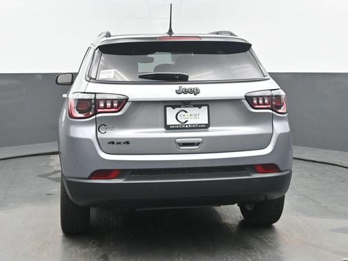 2023 Jeep Compass Altitude