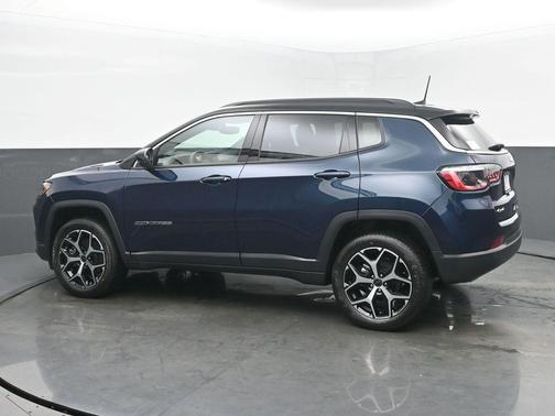 Fathom Blue Pearlcoat 2026 Jeep Compass Limited