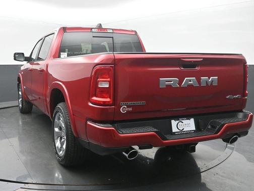 Molten Red Pearlcoat 2026 RAM 1500 Big Horn/Lone Star