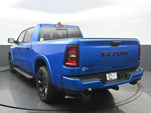Hydro Blue Pearlcoat 2026 RAM 1500 Big Horn/Lone Star