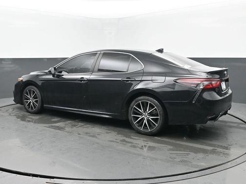 2021 Toyota Camry SE Nightshade