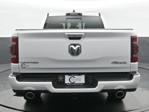 Bright White Clearcoat 2022 RAM 1500 Limited