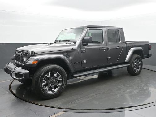 Granite Crystal Clearcoat Metallic 2026 Jeep Gladiator Sport