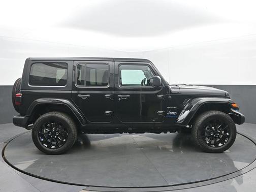 Black Clearcoat 2023 Jeep Wrangler 4xe Sahara