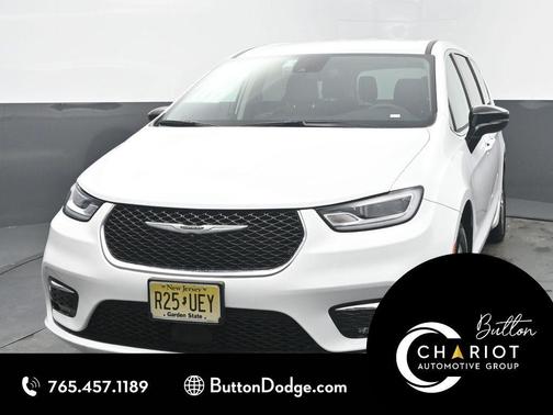 2024 Chrysler Pacifica Touring-L